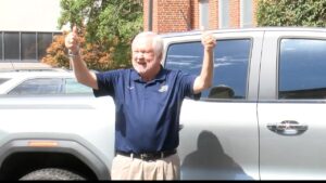 Read more about the article Surprise send for Dr. Brooks Keel, former President of AU